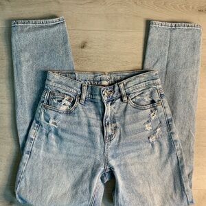 American Eagle Women’s Super High-Rise Ankle
Straight Denim Jeans